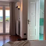Casa Bole, Rustic-chic Attic With Glimpse Διαμέρισμα *