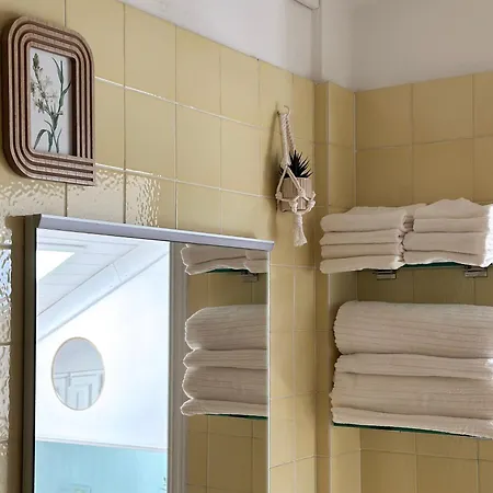 Casa Bole, Rustic-chic Attic With Glimpse *