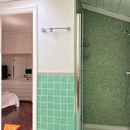 Casa Bole, Rustic-chic Attic With Glimpse *