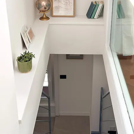 Daire Casa Bole, Rustic-chic Attic With Glimpse