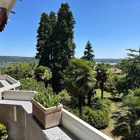 Appartamento Casa Bole, Rustic-chic Attic With Glimpse