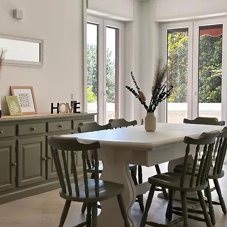 Daire Casa Bole, Rustic-chic Attic With Glimpse Dormelletto