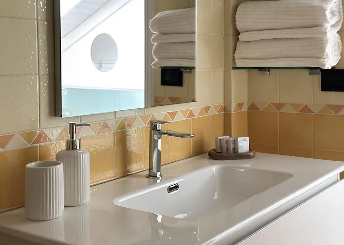 Casa Bole, Rustic-chic Attic With Glimpse Daire