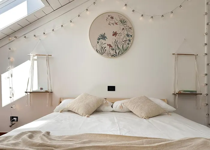 Casa Bole, Rustic-chic Attic With Glimpse Daire Dormelletto