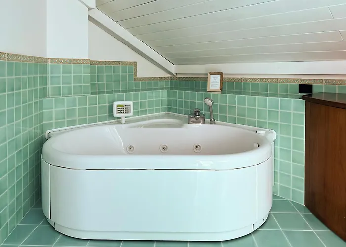 Casa Bole, Rustic-chic Attic With Glimpse Dormelletto