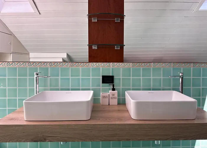 Casa Bole, Rustic-chic Attic With Glimpse * Dormelletto