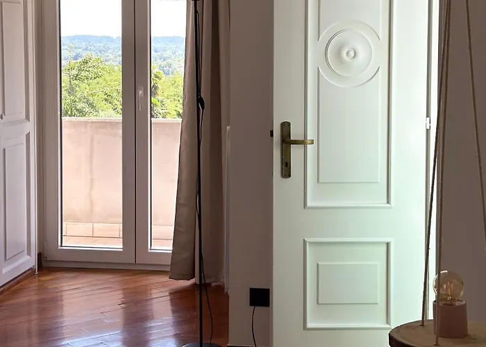 Casa Bole, Rustic-chic Attic With Glimpse Daire