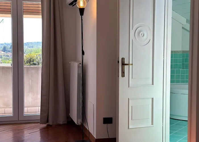Casa Bole, Rustic-chic Attic With Glimpse شقة *