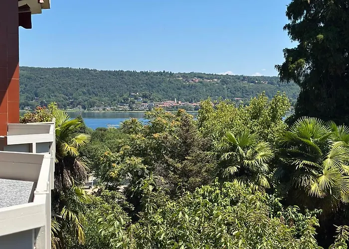 Casa Bole, Rustic-chic Attic With Glimpse Dormelletto