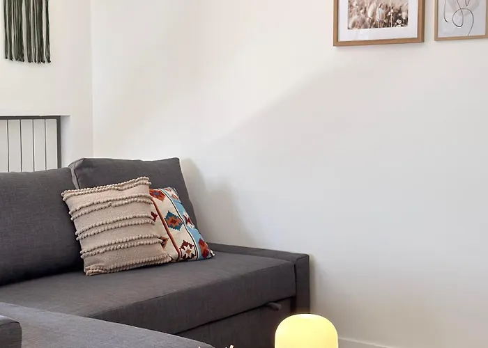 Daire Casa Bole, Rustic-chic Attic With Glimpse