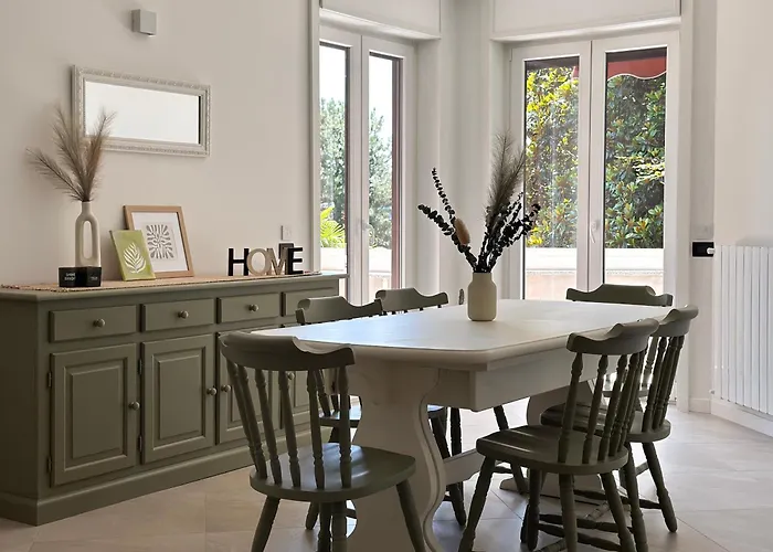 شقة Casa Bole, Rustic-chic Attic With Glimpse دورميلّيتّو