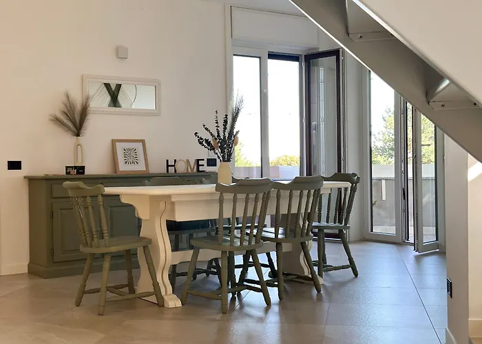 Daire Casa Bole, Rustic-chic Attic With Glimpse *